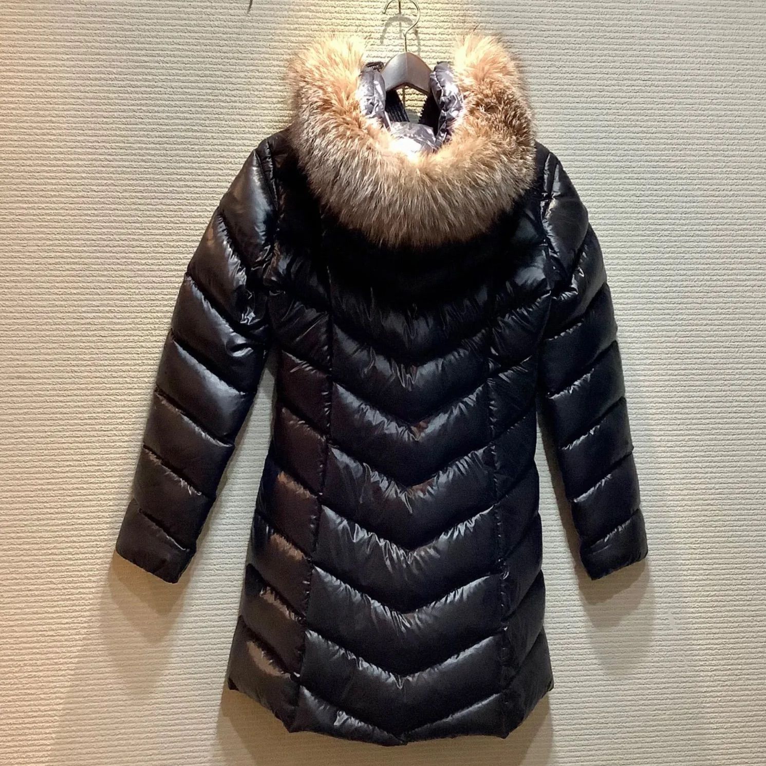 22AW モンクレール MONCLER ファー ロング ダウンコート ブラック 