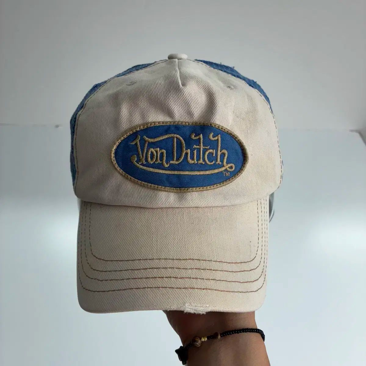 Von Dutch ボンダッチ　メッシュキャップ　デニム ストーン 帽子 Von Dutch ボンダッチ メッシュキャップ デニム ストーン 帽子