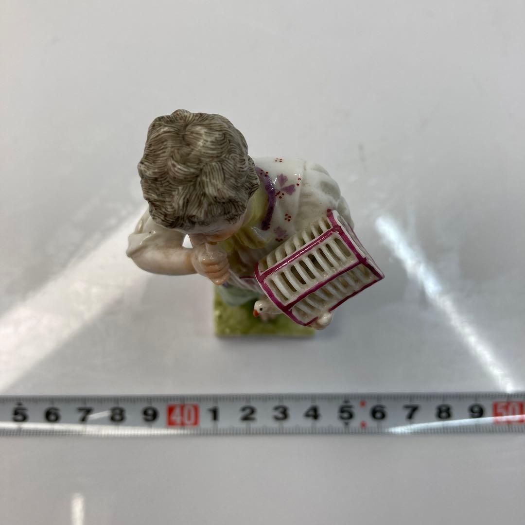 フィギュリン 高さ11㎝