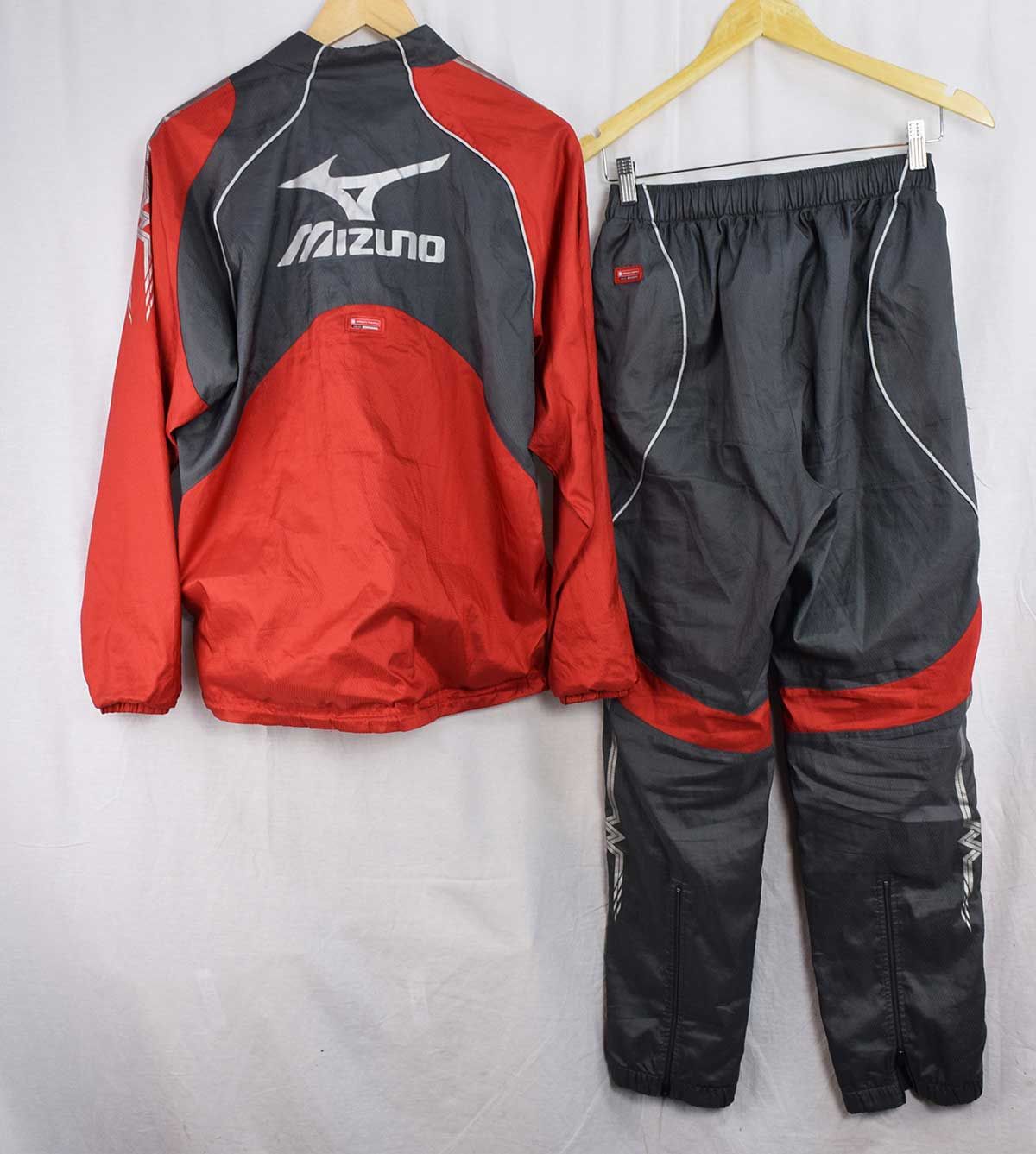 ミズノ製 静岡学園 サッカー部 ハーフジップ ウインドブレーカー