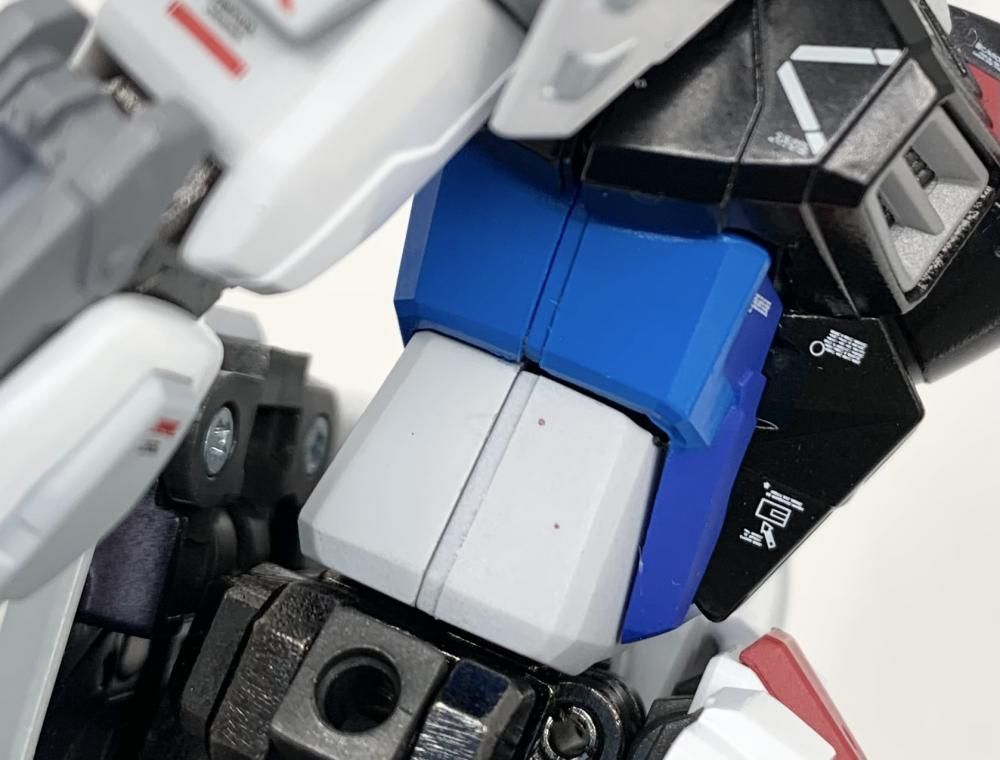 【中古】開封 バンダイ 機動戦士ガンダムSEED 実物大フリーダムガンダム立像 超合金 ZGMF-X10A フリーダムガンダム Ver.GCP[17]