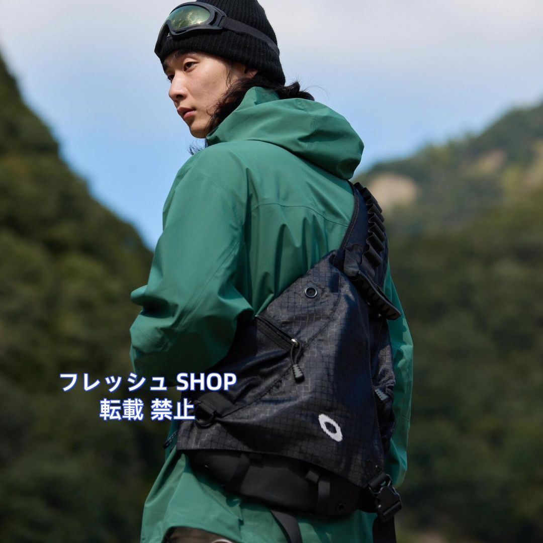 新品未使用】✨OAKLEY オークリー 00s Y2K ワンショルダーバッグ