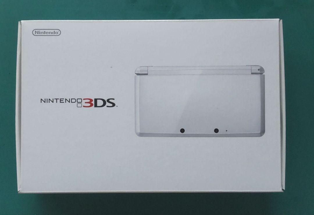 F51【中古・良品3DS】ニンテンドー3DS ピュアホワイト外箱 付属