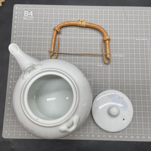 源右衛門窯 緑彩葡萄絵 湯呑 蓋付 2客 楽天市場】【有田焼】【源右衛門窯】