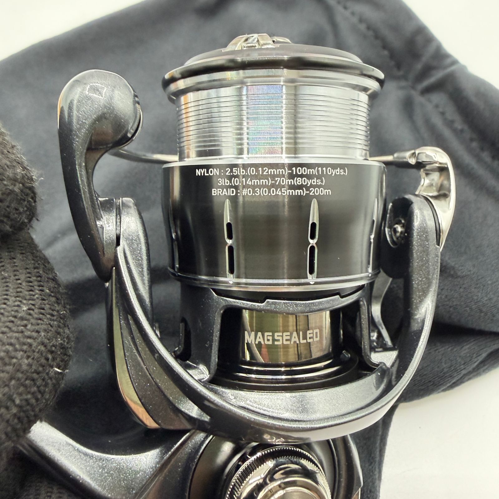 新品ダイワ スピニングリール 24ルビアス LT2000S-P 未使用品】 ダイワ