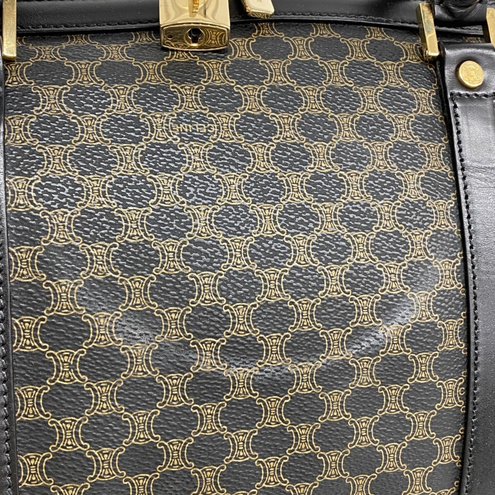 マカダム ブラック