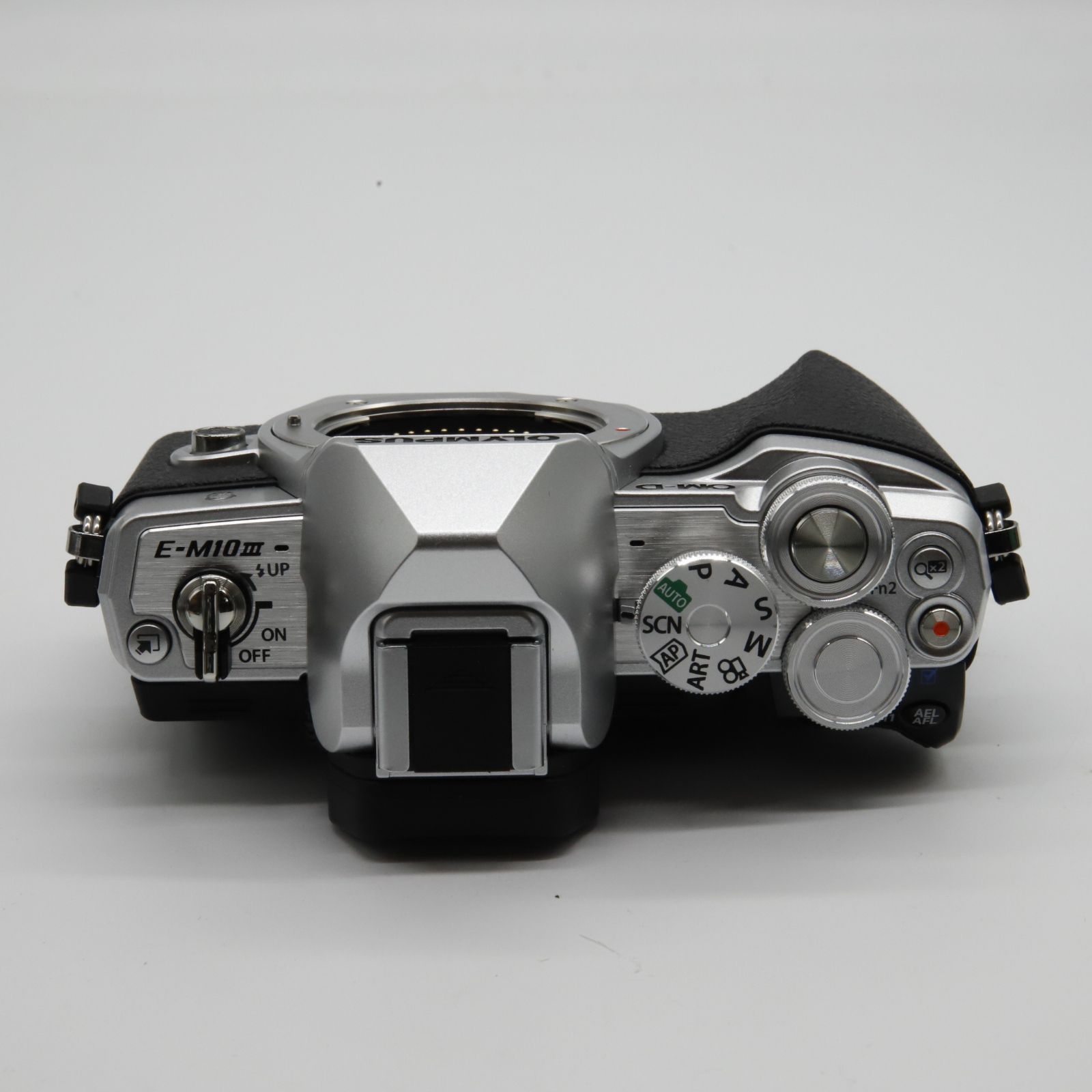 レンズ3本シャッター数8256回 OLYMPUS E-M10 MarkIII本体 レンズ3本シャッター数8256回 OLYMPUS E-M10 MarkIII本体 レンズ3本