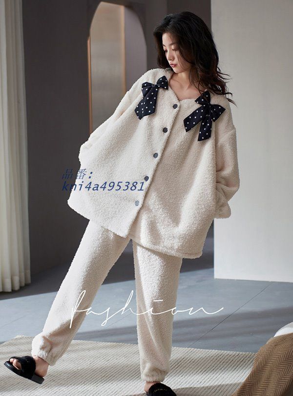 パジャマ 上下セット ルームウェア 前開き レディース かわいい 秋冬大きいサイズ 着る毛布 裏起毛 オーバーサイズ 部屋着 あったかい kni4a495381