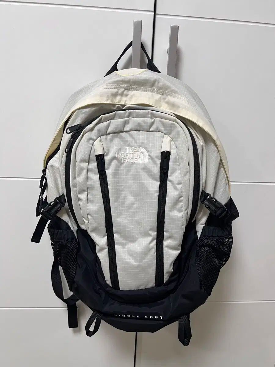 THE NORTH FACE ザ ノース フェイス バックパック シングルショット