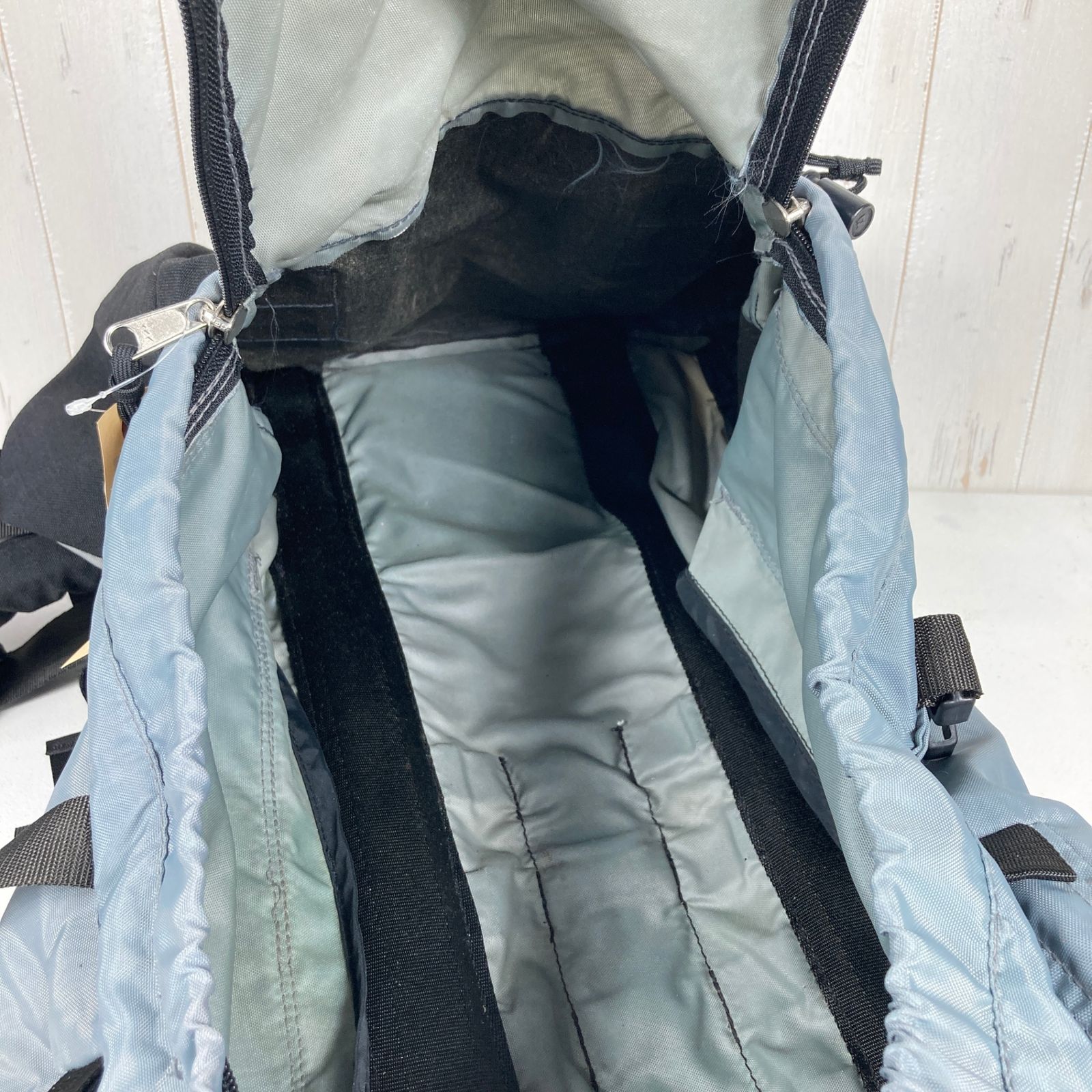 ストレージ バックパック