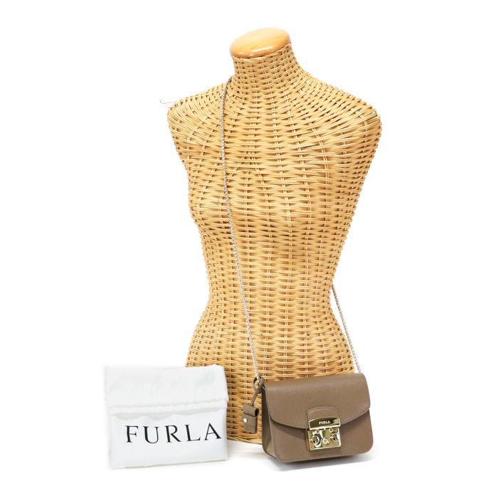 FURLA フルラ クロスボディショルダーバッグ レザーポシェット 美品