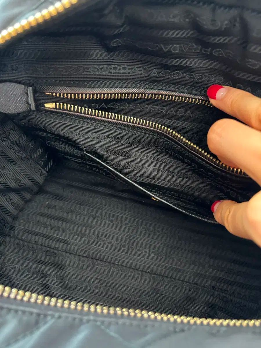 チェーン ショルダーバッグ