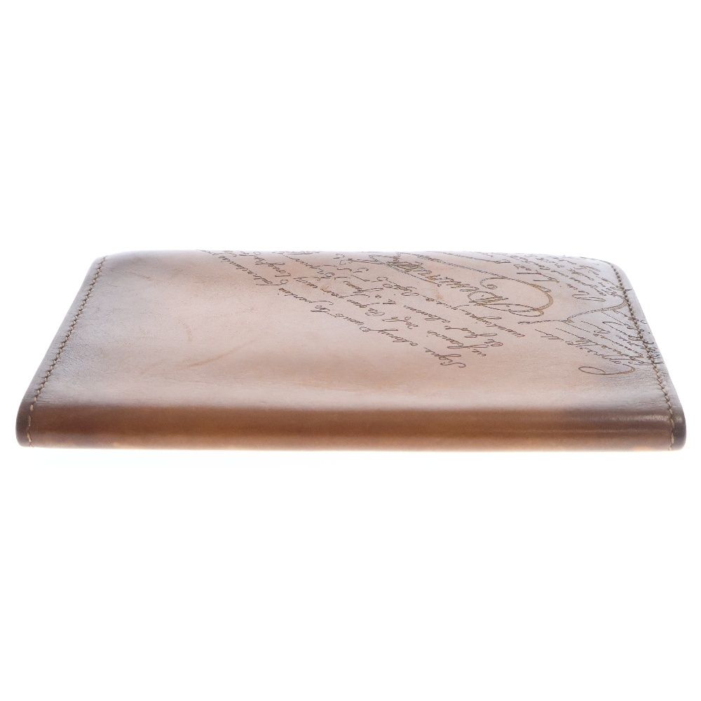 Berluti (ベルルッティ) ベネチアンレザー カリグラフィ パスポート  