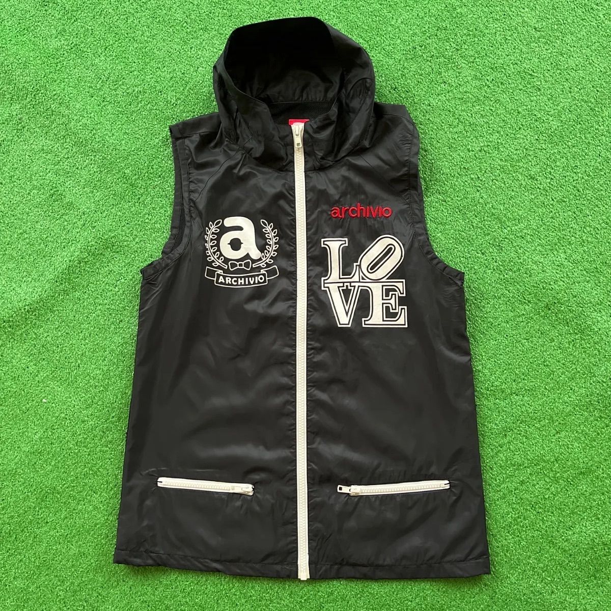 ARCHIVIO カラフルロゴ フルジップナイロンベスト レディース36(M) ARCHIVIO カラフルロゴ フルジップナイロンベスト レディース36(M