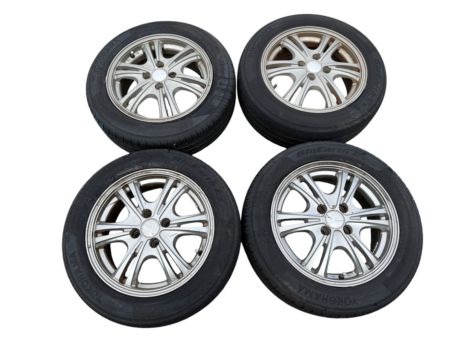 美しく快適に！ アクア NHP10 STRANGER ストレンジャー 185 60R15 15×6J アルミホイール IS 38 4×100 4本セット 管理番号 5140