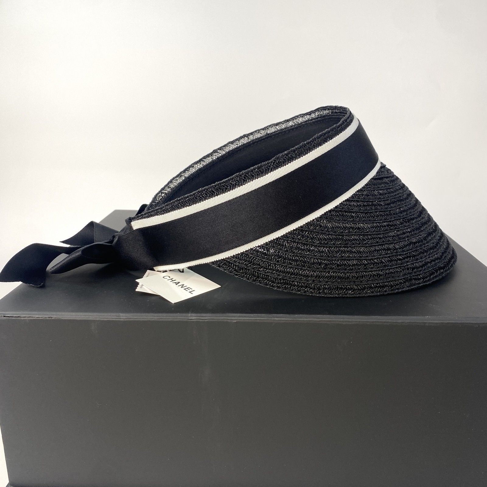 シャネル CHANEL