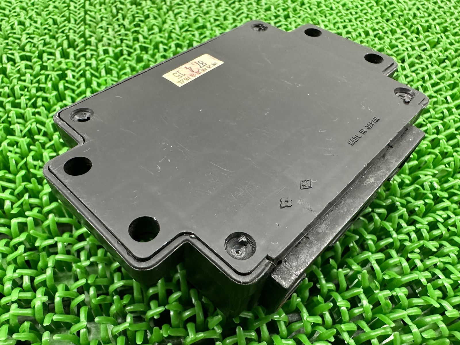 ゼファー400 ヒューズボックス 26021-1057 カワサキ 純正 中古 ZR400C