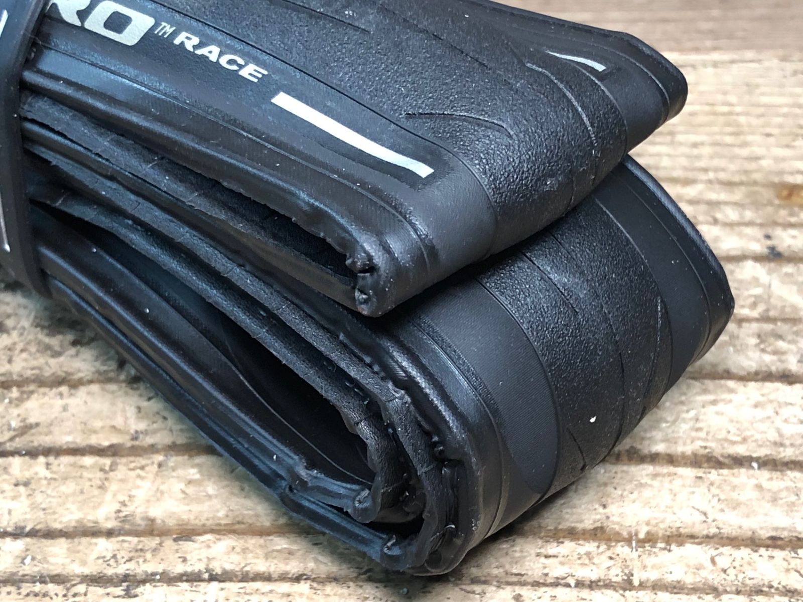 結婚 JF281 ピレリ PIRELLI P ZERO RACE クリンチャータイヤ 700x26C