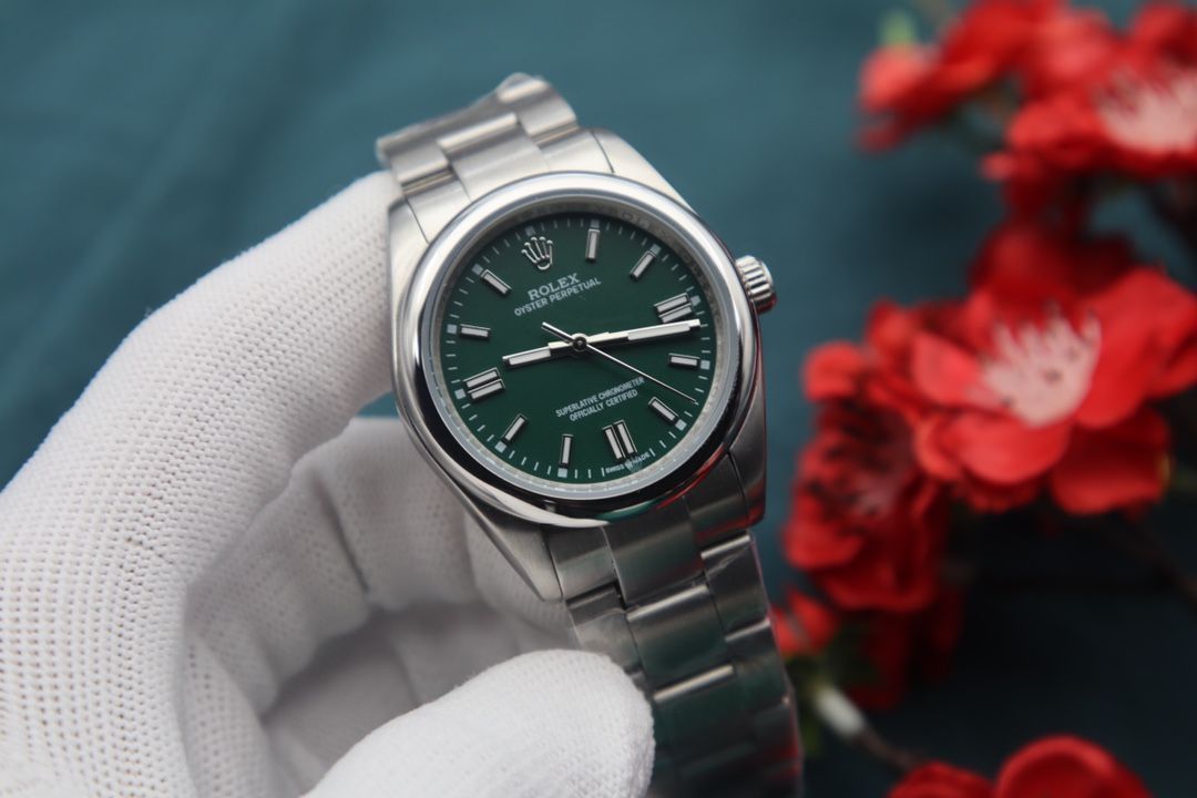 ROLEX ロレックス サブマリーナー メンズ腕時計 39mm｜グリーンダイアル×自動巻き機械式｜
