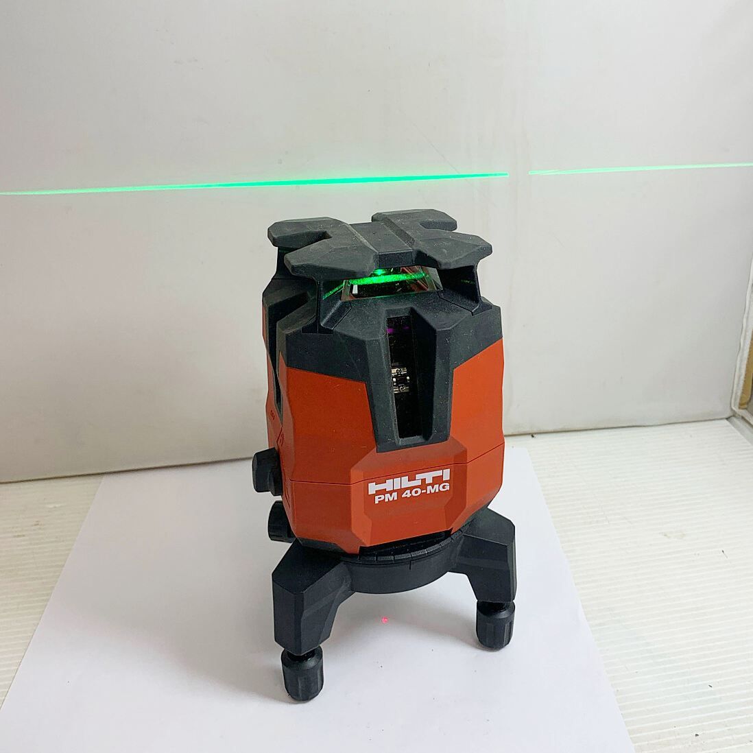 10.8V 充電器