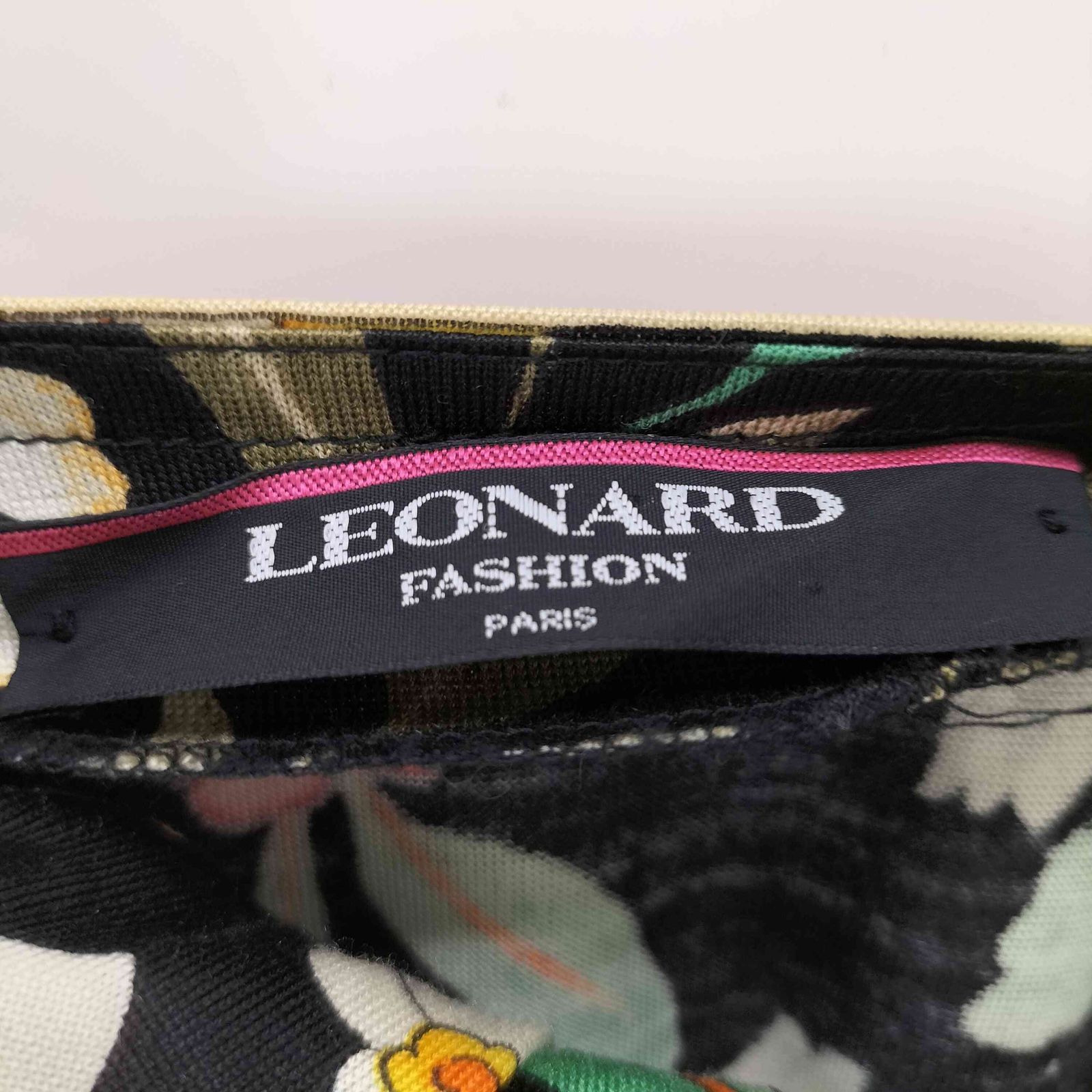 レオナール  leonard シルクウールトップス LEONARD - ky68 【美品】LEONARDFASHION ウール&シルク混長袖