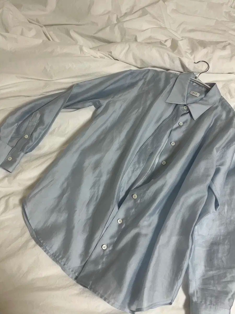  SIE シエ いいね シアー シャツ ライトブルー 長袖 シャツ ブラウス
