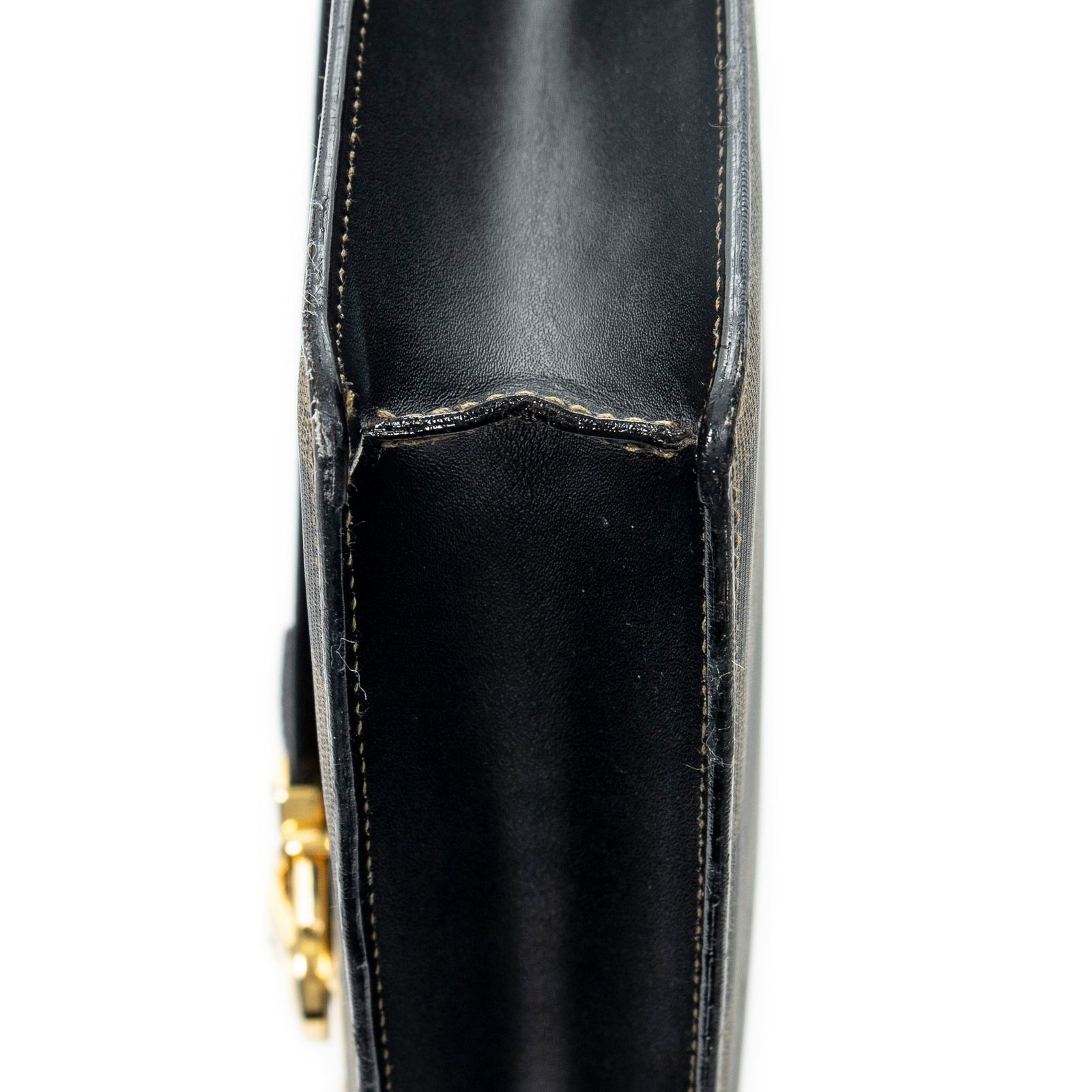 フェンディエンベロープドキュメントケースカーキ