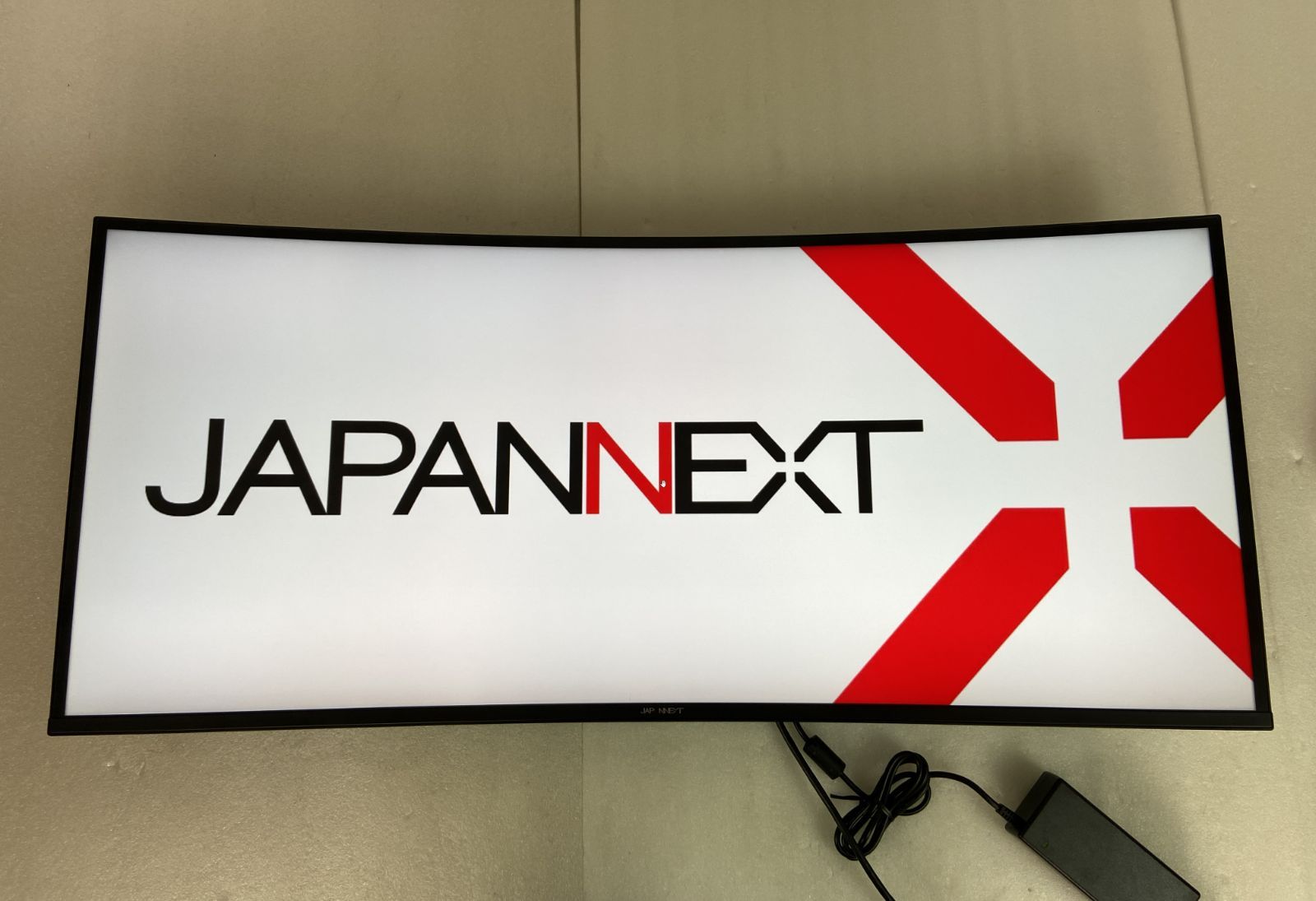 JAPANNEXT 39.7インチ曲面（R2500） 5K2K解像度（5120x2160）対応
