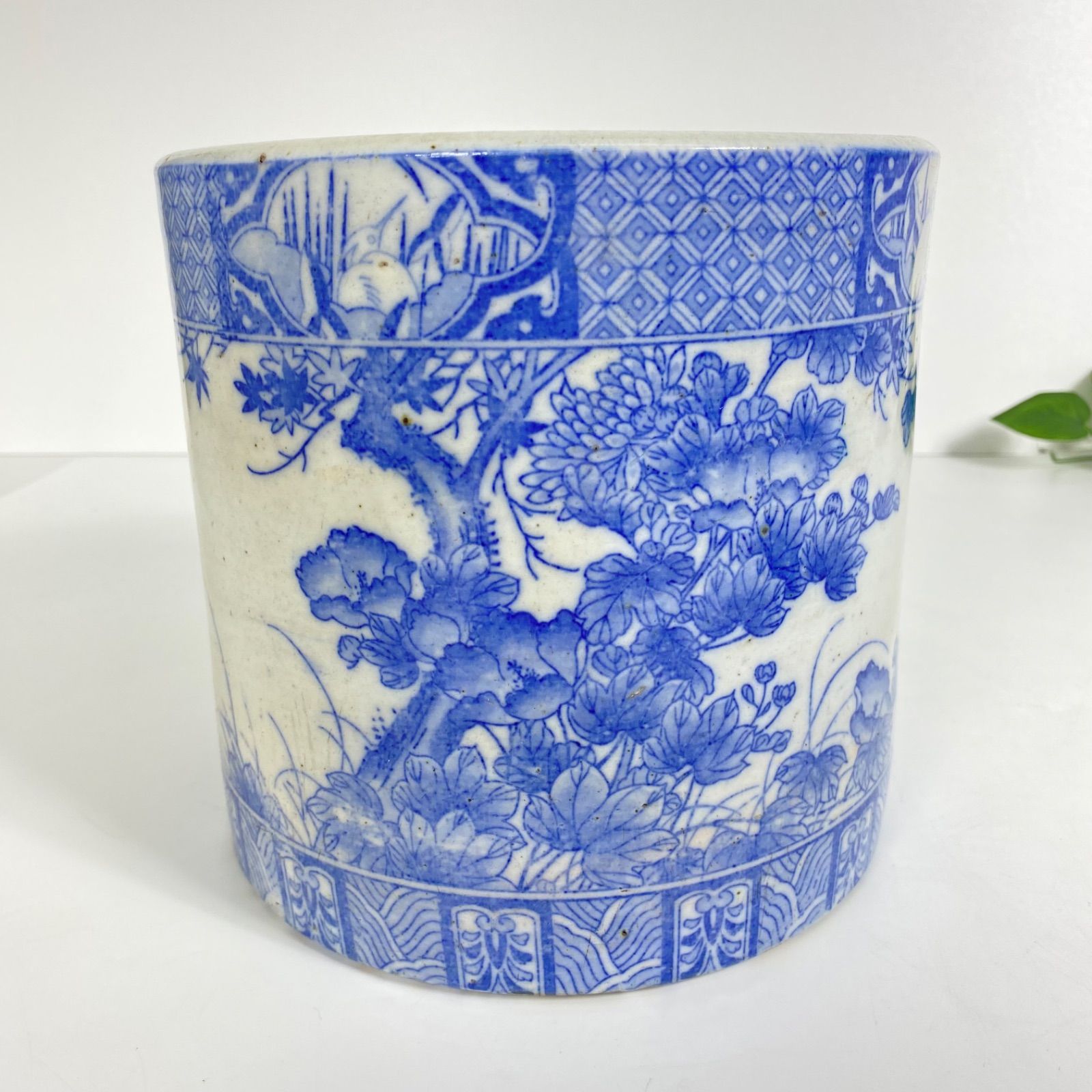 火鉢 水鉢 アンティーク 青花 染付 植木鉢 陶器 骨董品 和風