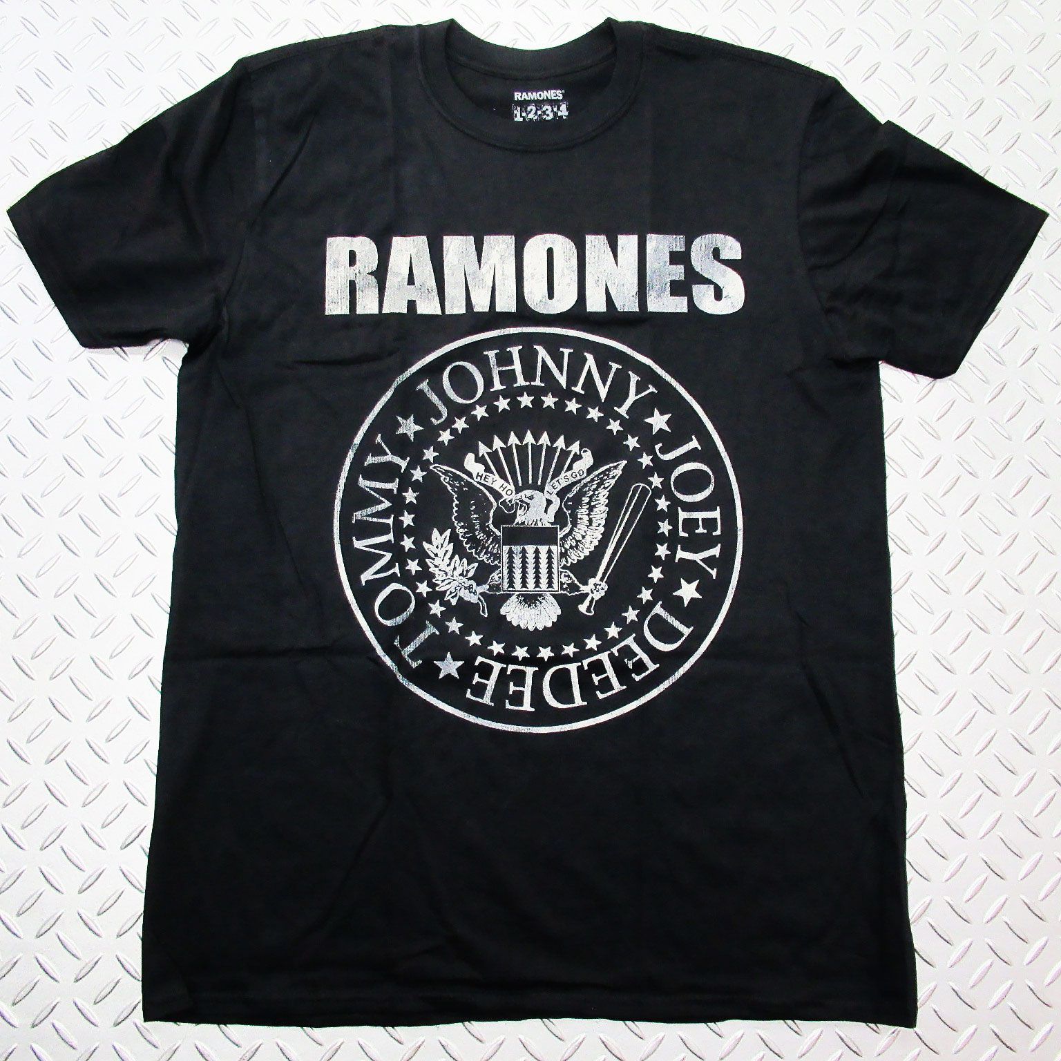 オフィシャル バンドtシャツ ラモーンズ Ramones Seal Hey Ho ブラック 黒 メルカリ