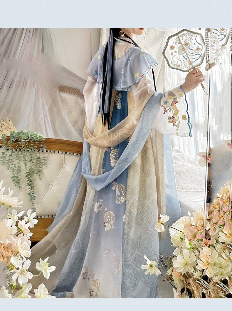 最終値下げ！ チャイナ 漢服 中華服 長袖コスチューム 衣装 コスプレ チャイナ服 ワンピース 女性 コスプレ衣装 大人 古い時代 コスプレ民族仮装 ロング