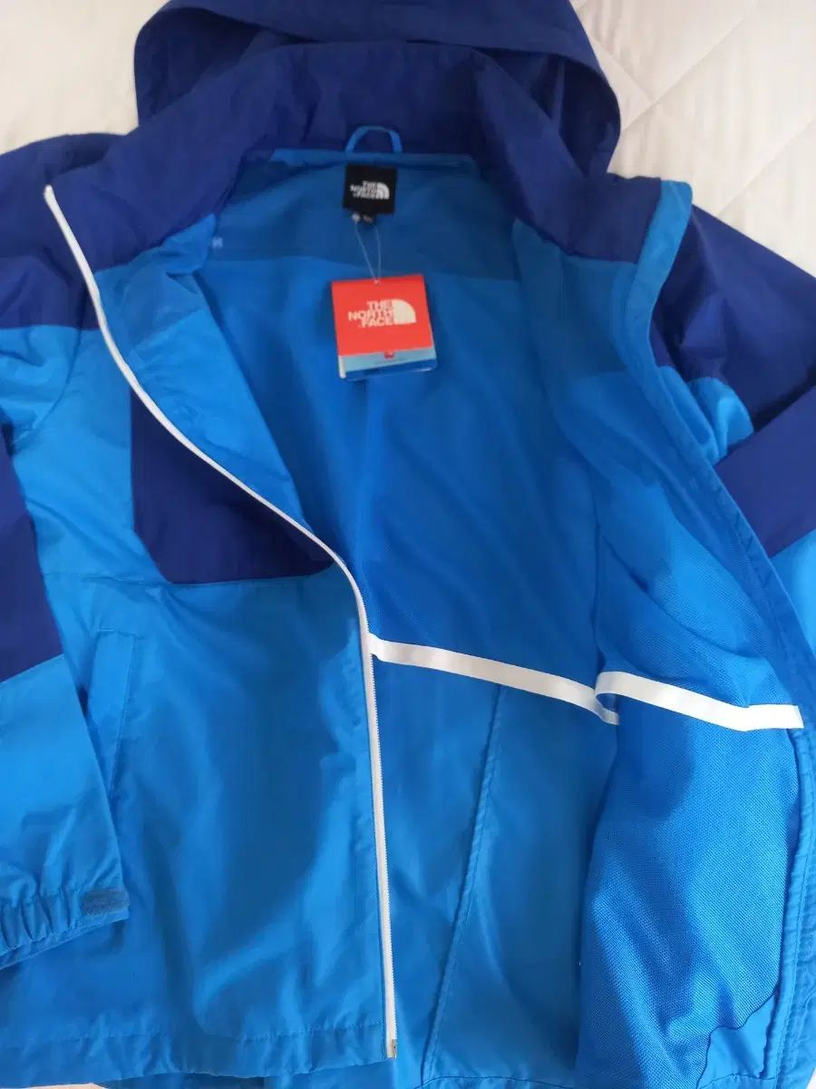 NORTH FACE