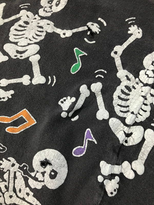 90 s