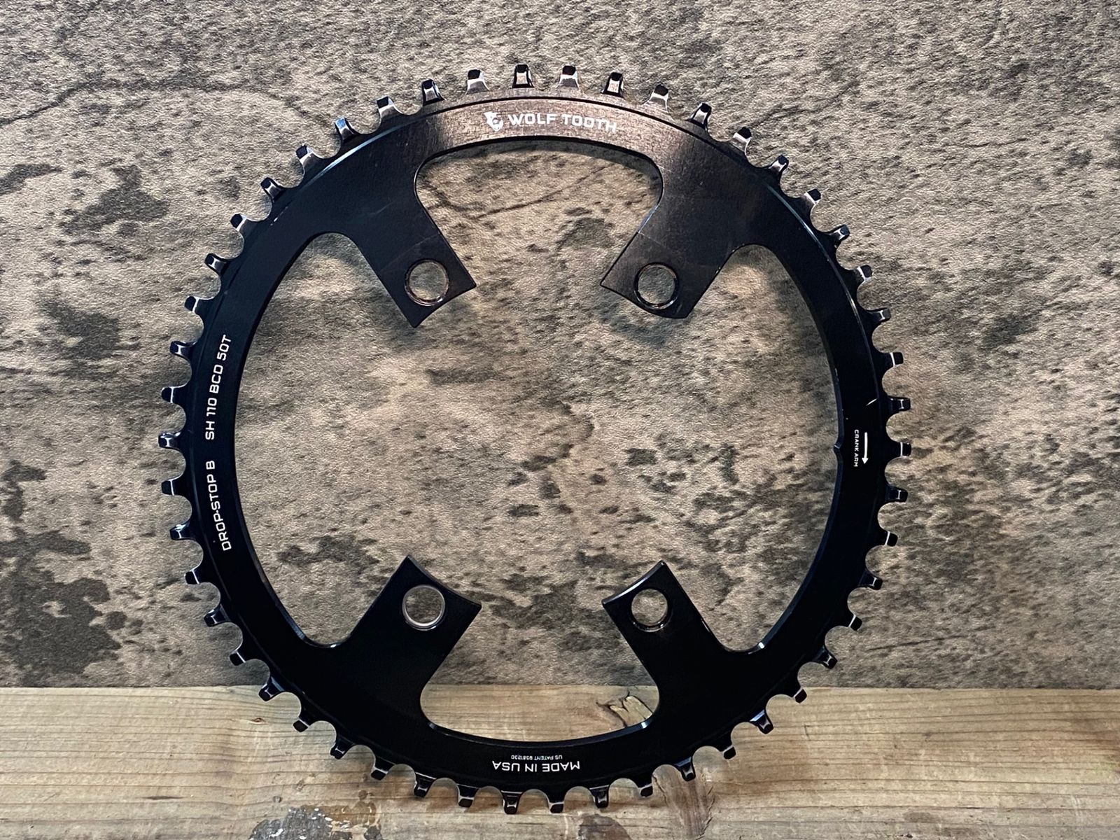 IW373 ウルフトゥース WOLF TOOTH ナローワイド チェーンリング 50T 4