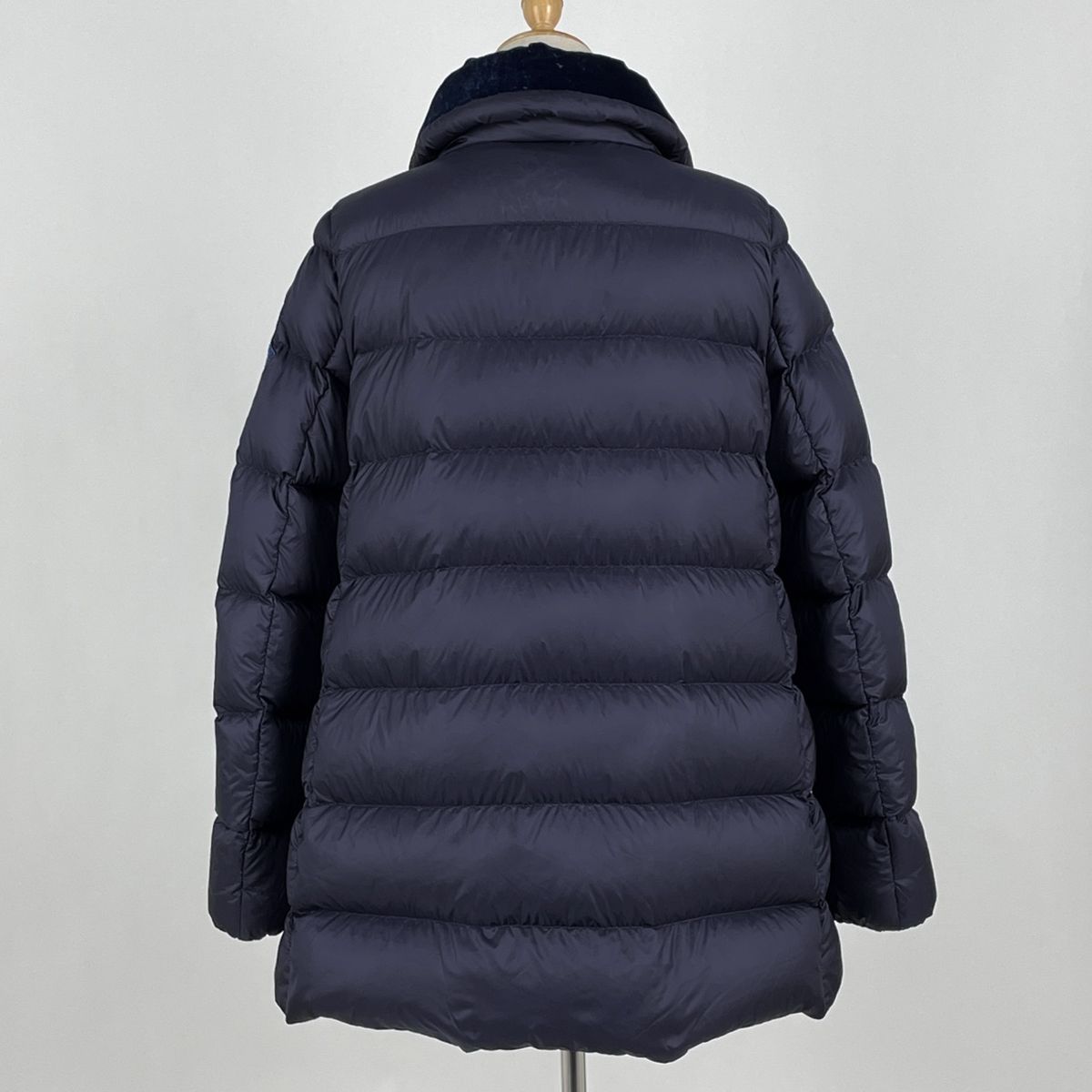 モンクレールTORCON トルコン ベロアロゴワッペンハイネックダウンコート モンクレール MONCLER トルコン ダウン ジャケット ベロア切替