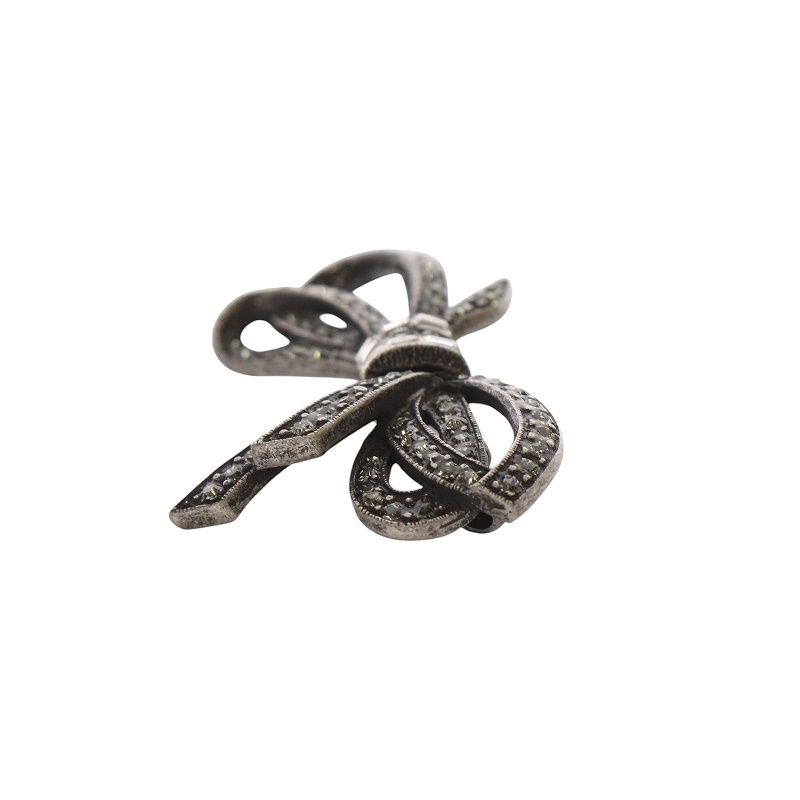 FOXEY フォクシー　リボン　ブローチ　ラインストーン　シルバー FOXEY フォクシー リボン ブローチ ラインストーン シルバー