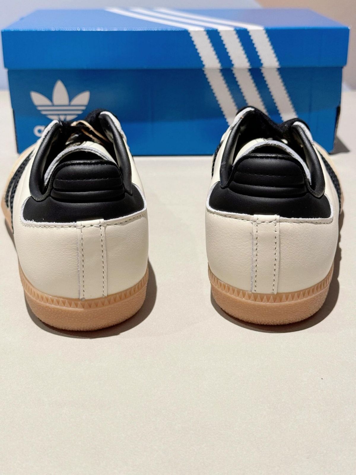 新品未使用 adidasアディダス サンバ Samba OG ブラック Gum Adidas Originals Samba black 男女兼用