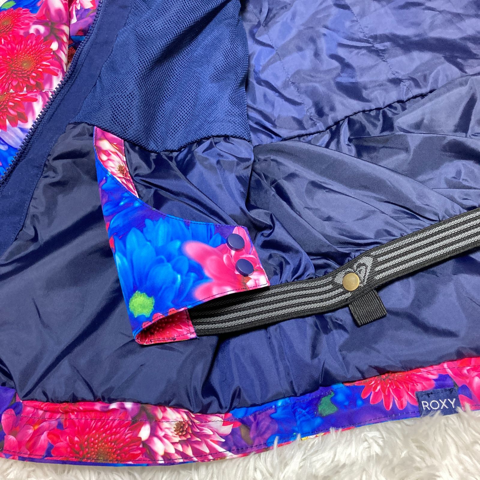 ロキシー ROXY 蜷川実花コラボ スノーウェア スノーボードウェア