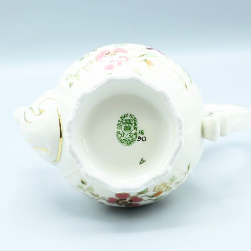 M05-t030 美品 Zsolnay Hungary ジョルナイハンガリー