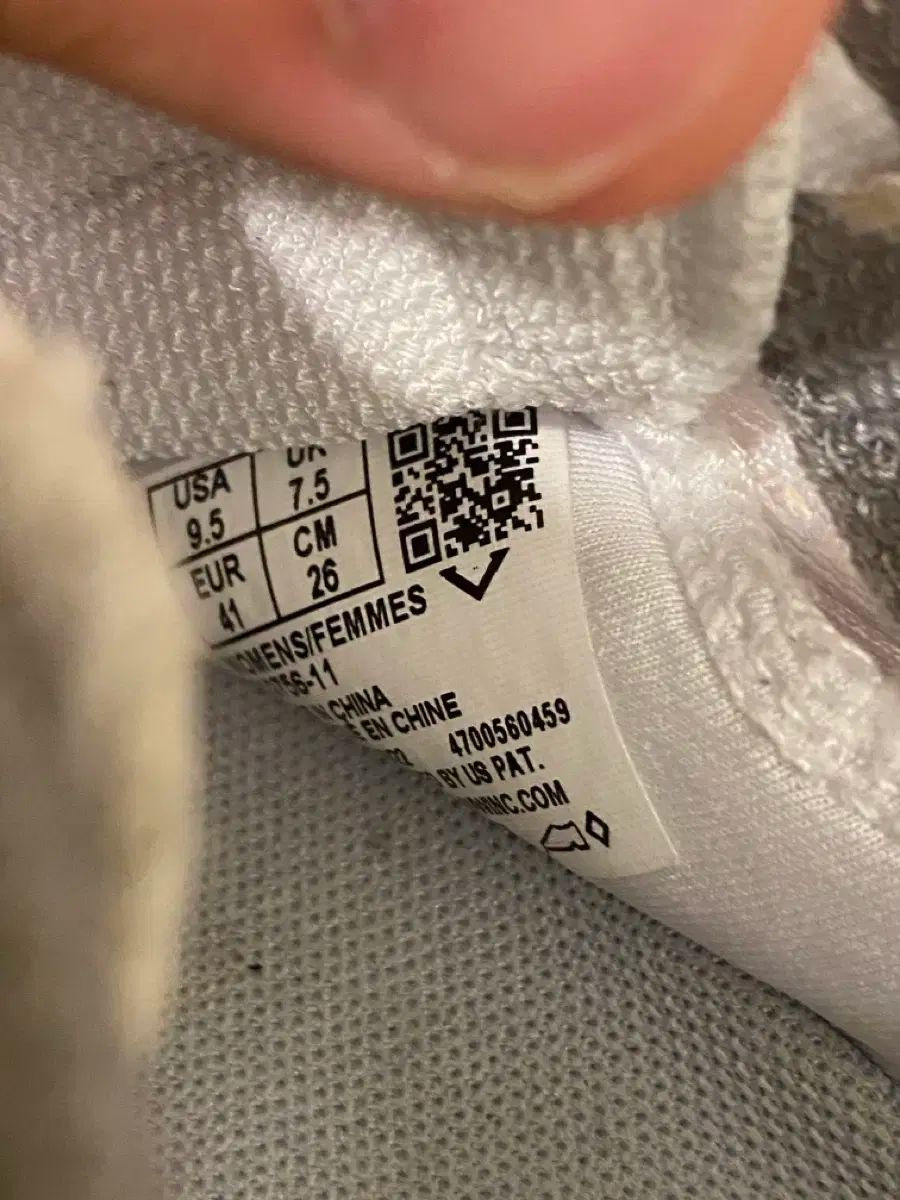 Saucony サッカニー