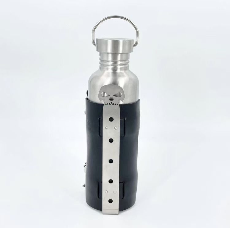 携行缶　エマージェンシー　ブラケット銀　ハーレー　タンク　ステンレス 携行缶 燃料 1L エマージェンシー ブラケット銀 ハーレー スカル