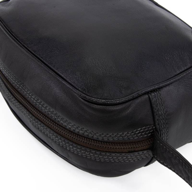 【美品】ロエベ Tメッセンジャー ショルダーバッグ アナグラム レザー 黒 本物 送料無料 ロエベ ショルダーバッグ クロスボディバッグ