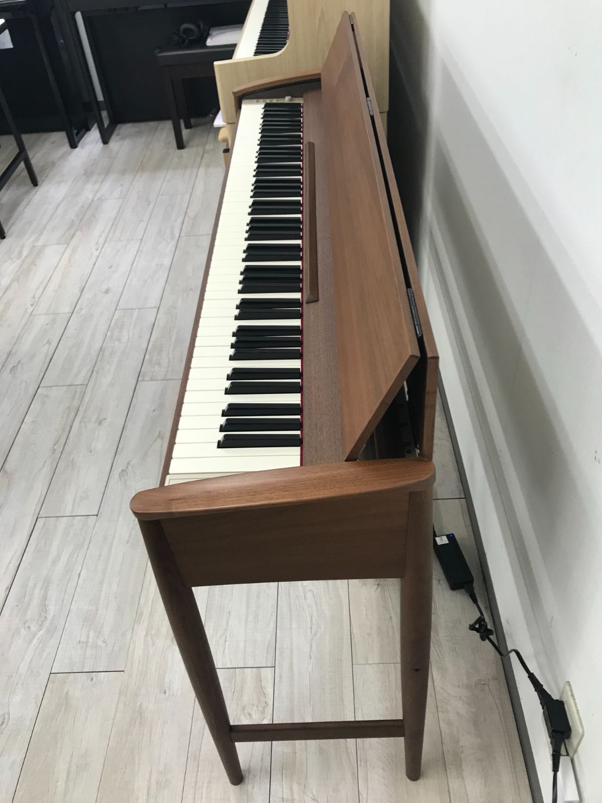 ★71321【電子ピアノ】ROLAND　KF10　19年製 ☆71321【電子ピアノ】ROLAND KF10 19年製 - メルカリ