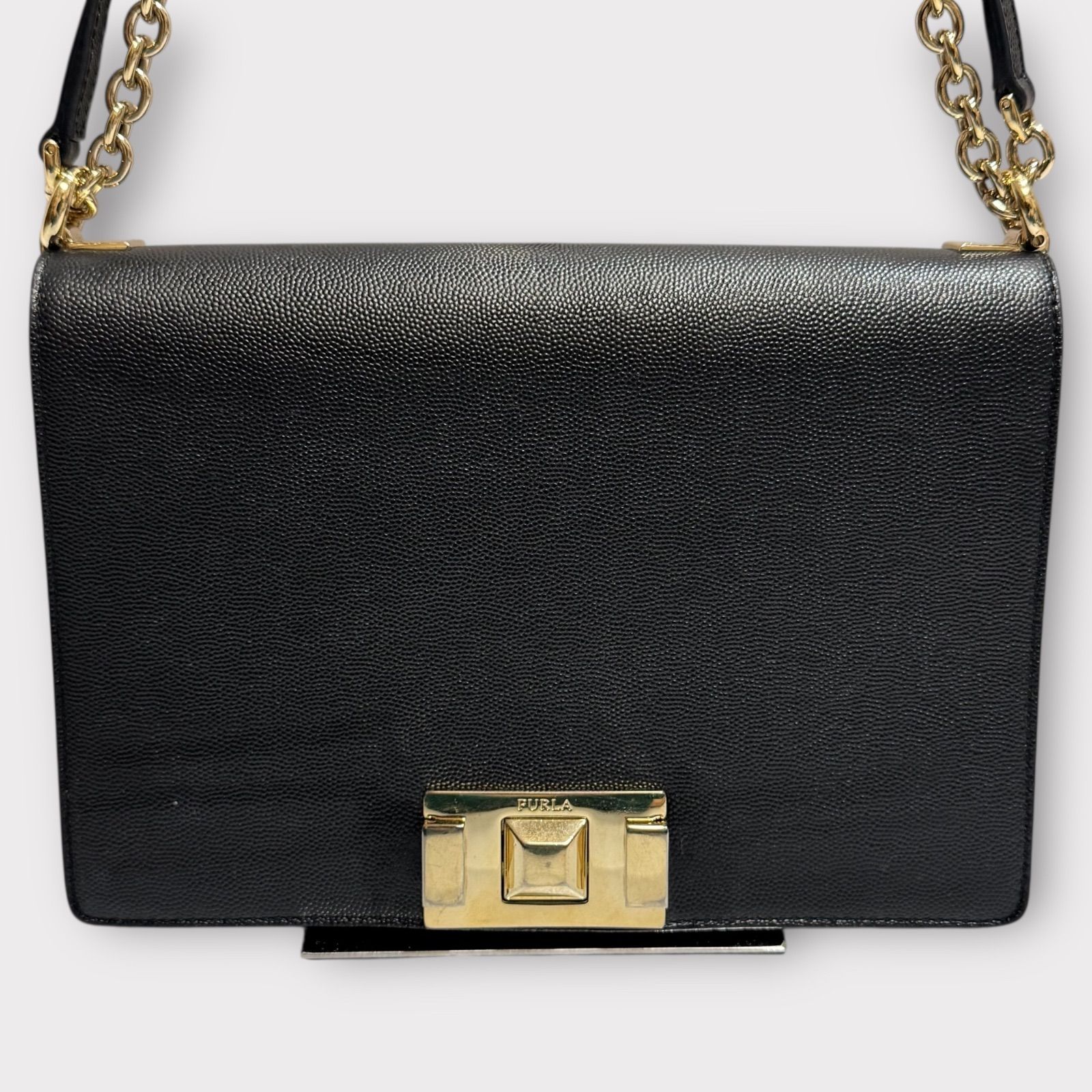 ☢ FURLA