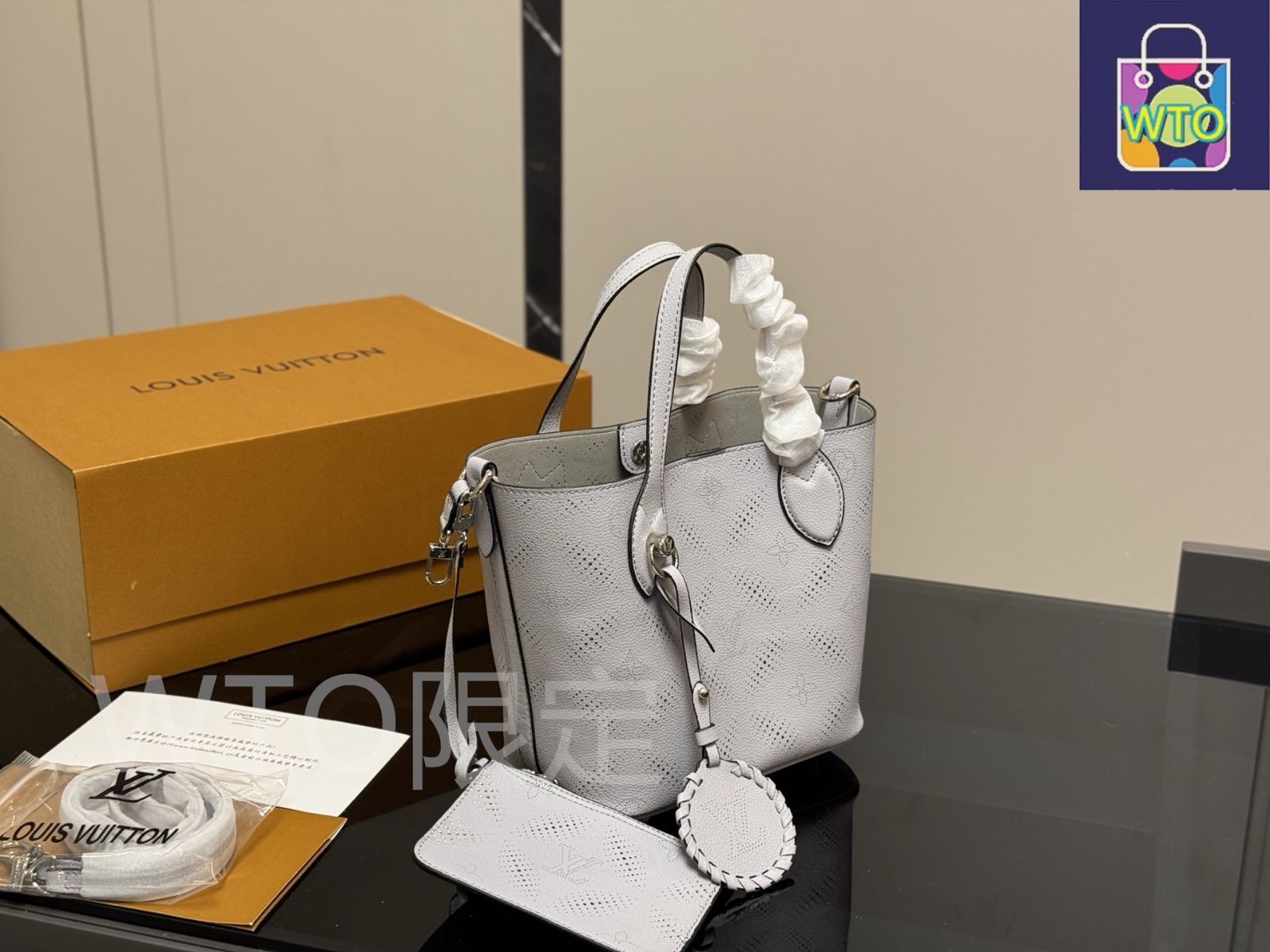 今日 Louis Vuitton Moon Goddess Bucket Bag × ～ヴィンテージ 子母バッグ スモール～-WTO輸入2 DECORATOM_COM_BR