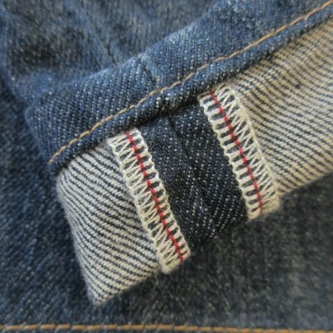 SLIM デニムパンツ