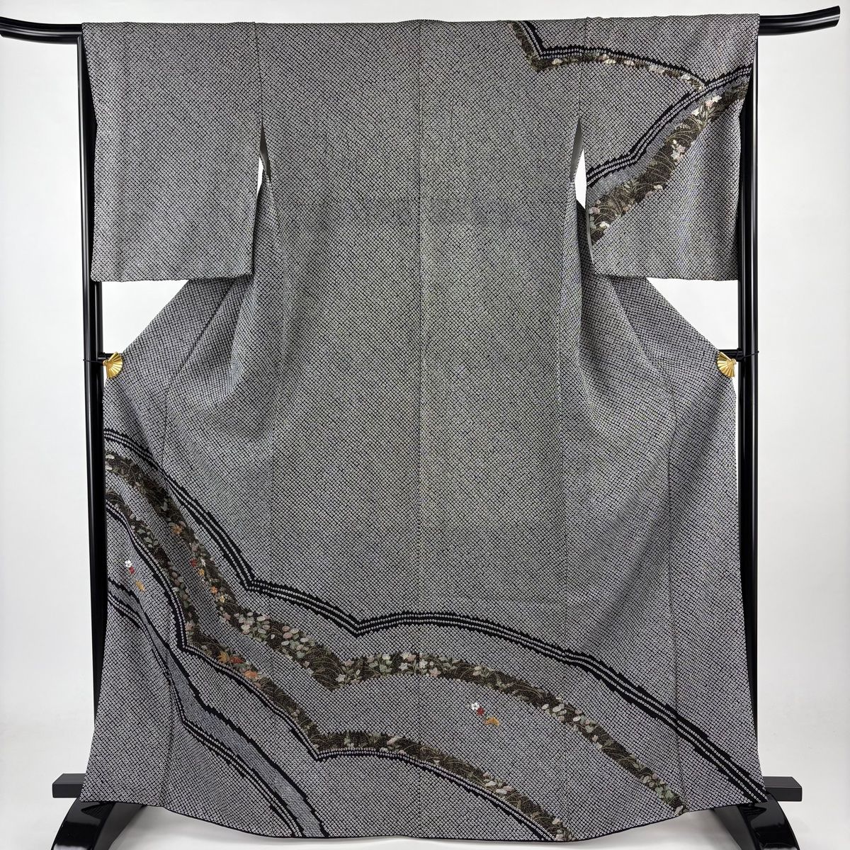 訪問着 身丈166cm 裄丈66cm M 袷 秋草 松竹梅 刺繍 絞り 黒 正絹 名品