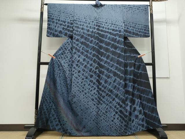 平和屋着物○本場染大島紬 訪問着 絞り 霞市松文 暈し染め