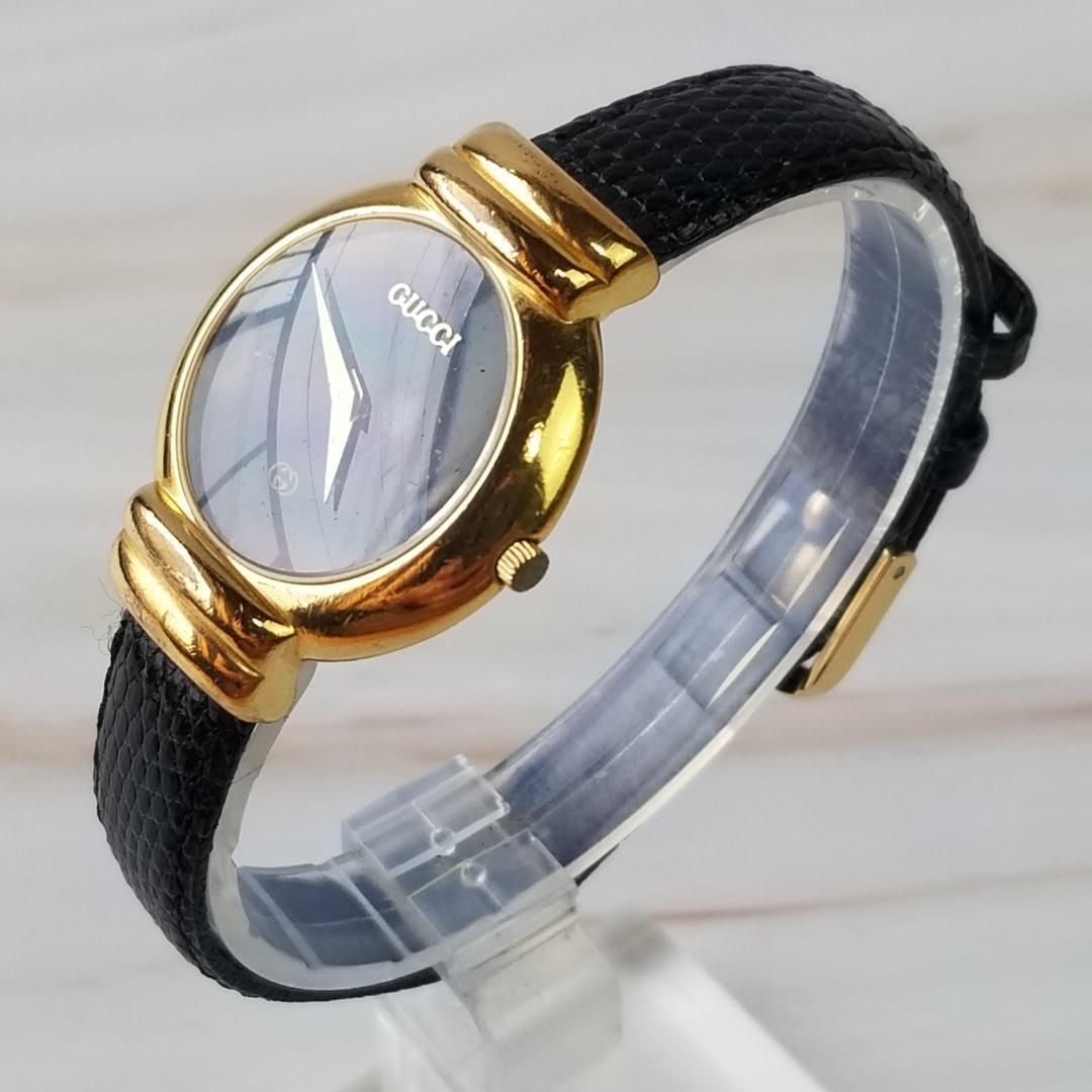 GUCCI グッチ 6000.2.L 腕時計 クォーツ アイボリー文字盤