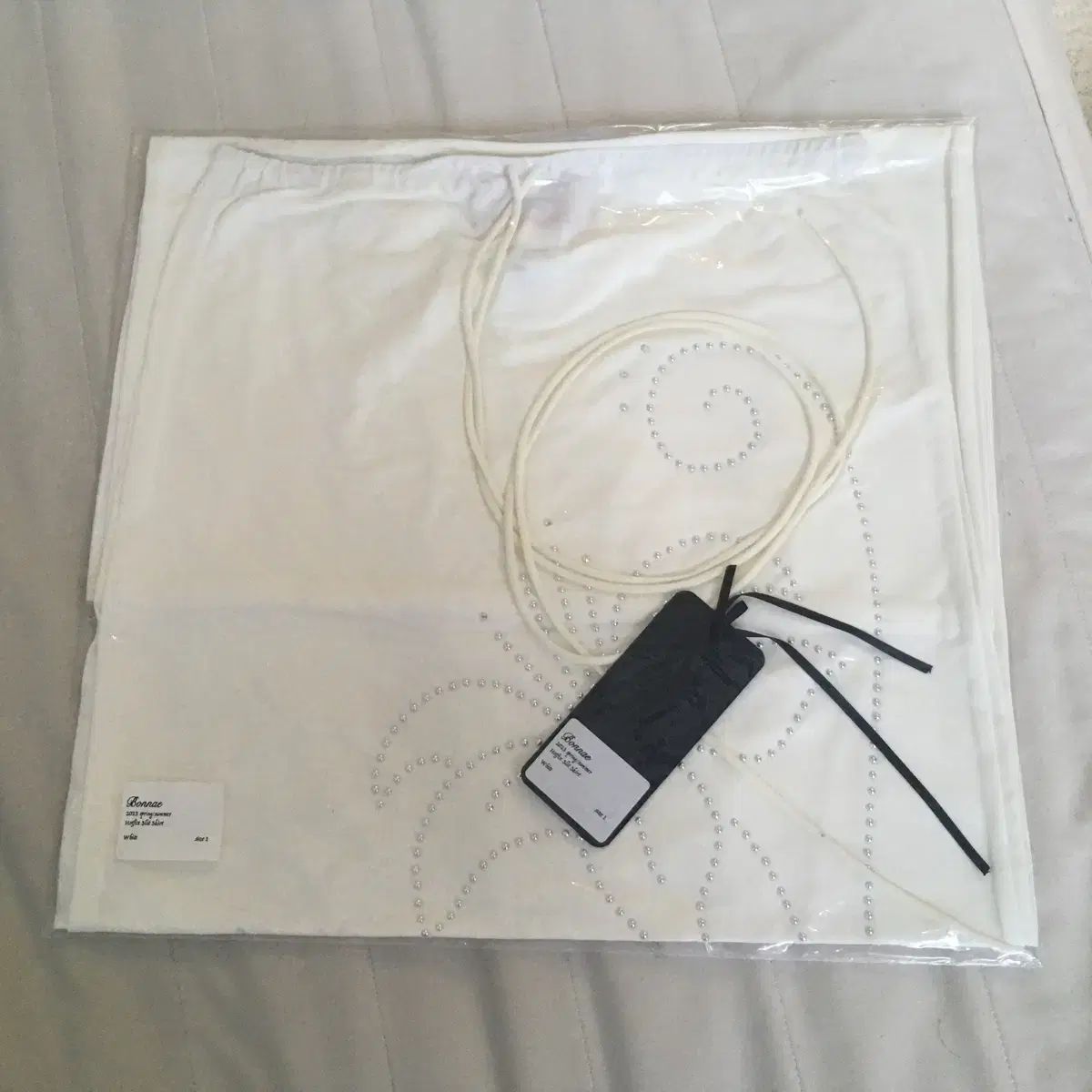 Bonnae slit skirt